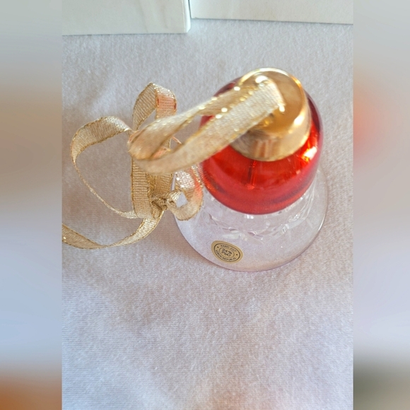 VINTAGE HAND CUT 24% PBO LEAD CRYSTAL CHRISTMAS BELL ORNAMENT ~ CZECH REPUBLIC - Picture 5 of 7